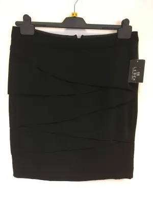 BRAND NEW BARBARA LEBEK BLACK TIERED PANELS STRAIGHT SKIRT SIZE 16