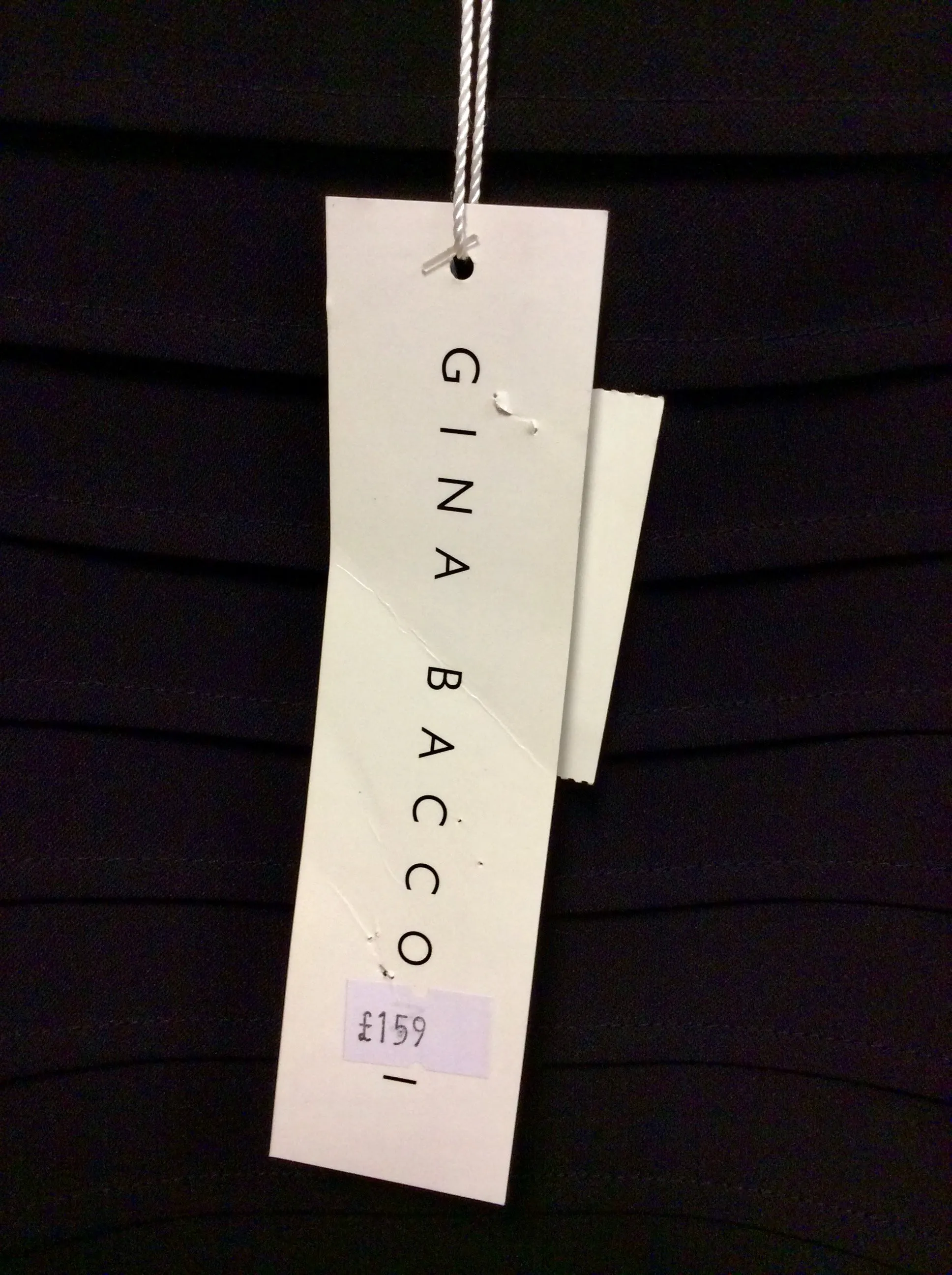 BRAND NEW GINA BACCONI BLACK PLEAT PENCIL SKIRT SIZE 20