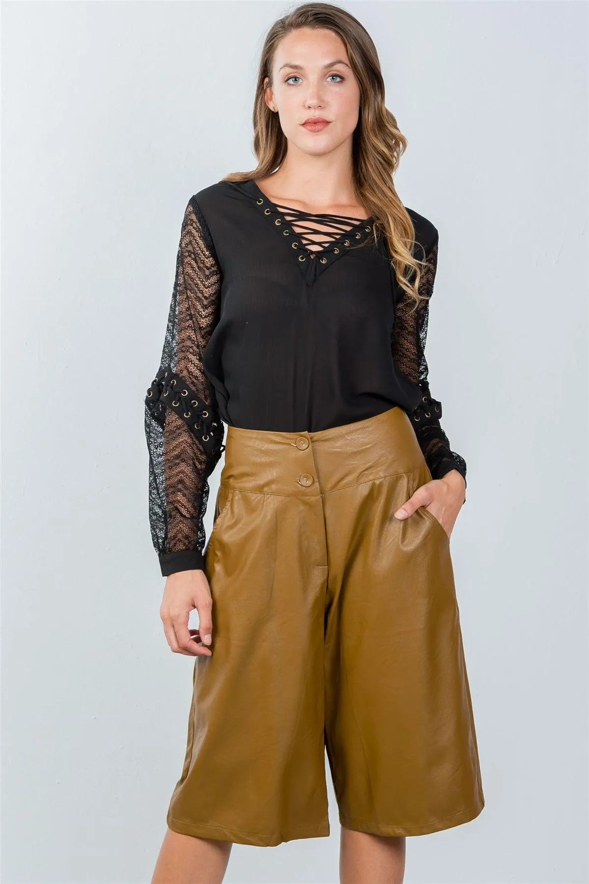 Camel Wide Leg Faux Leather Culottes / 2-2-2