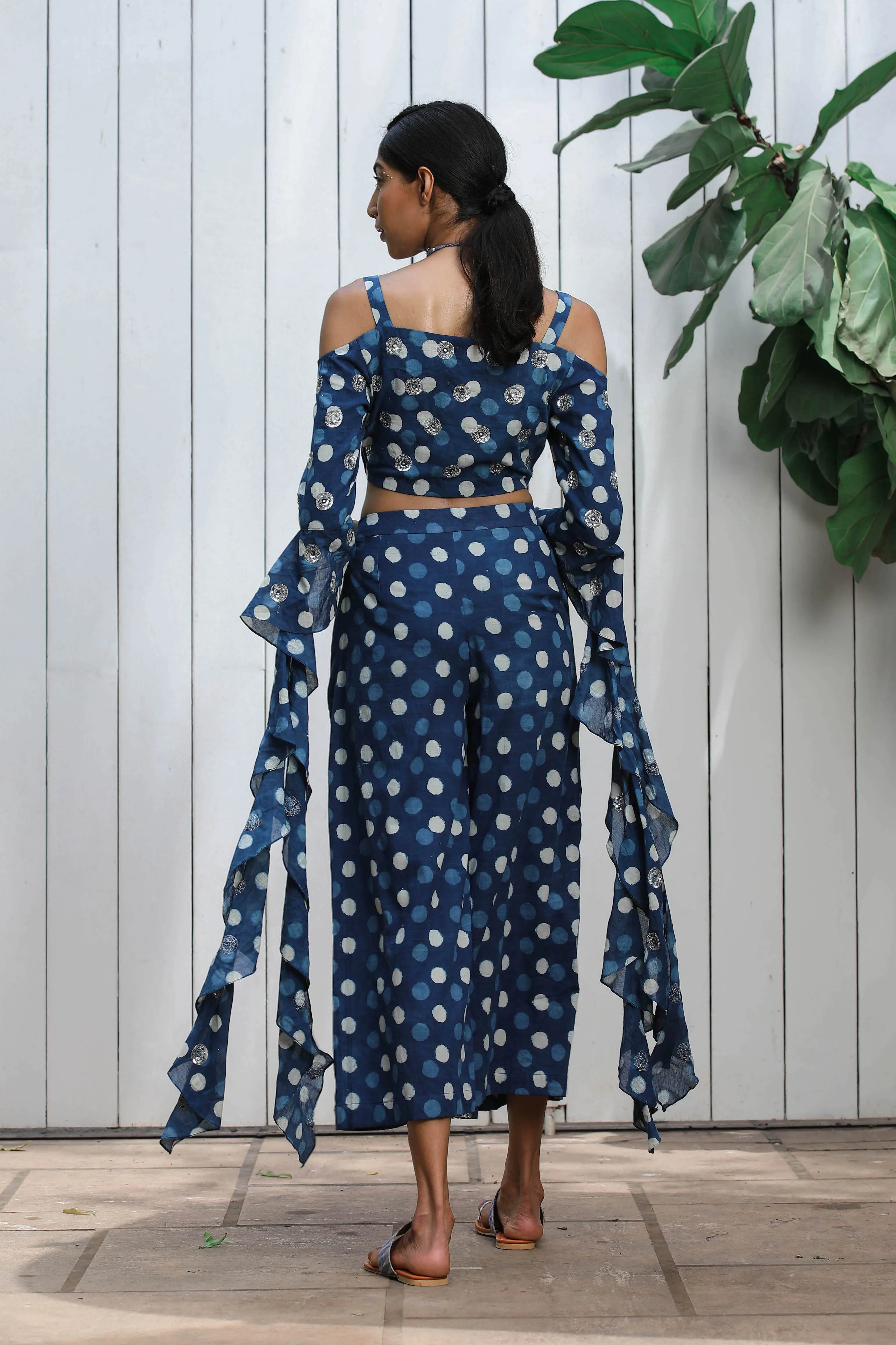 CROP TOP WITH SIDE RUFFLES & CULOTTES PANT