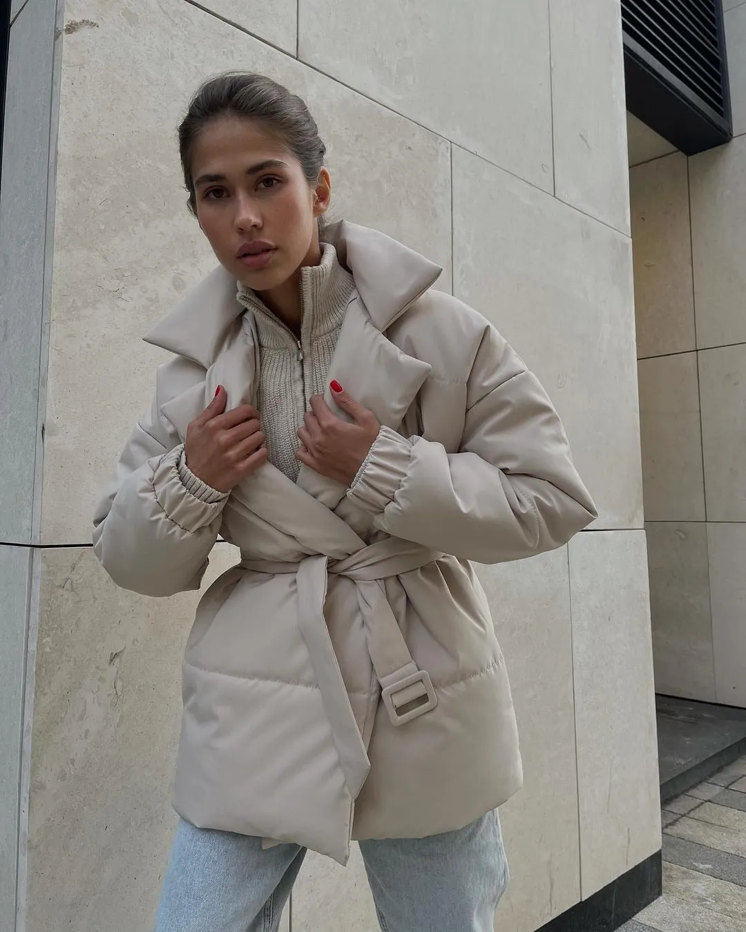 Dawn – Stylish Waisted Overcoat