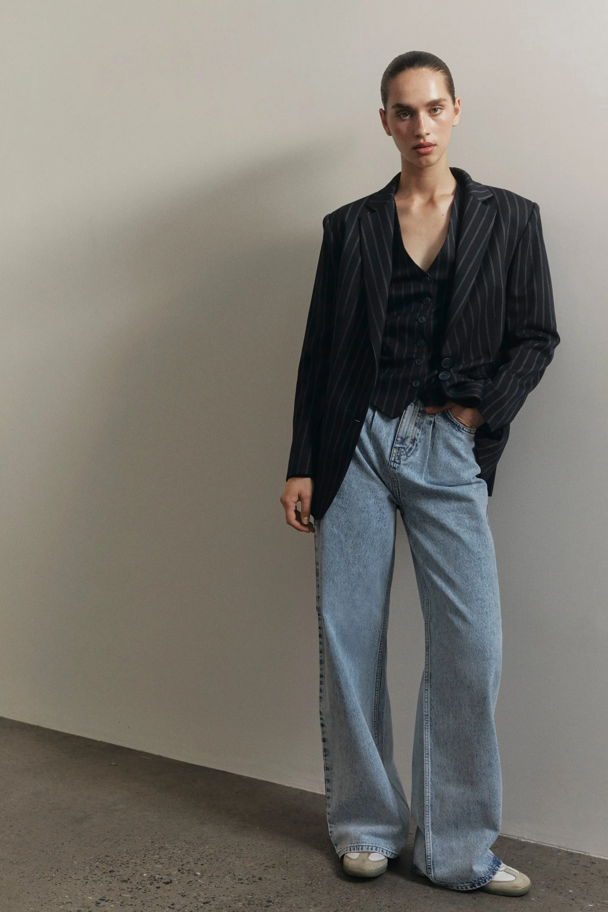 KAIA JEANS