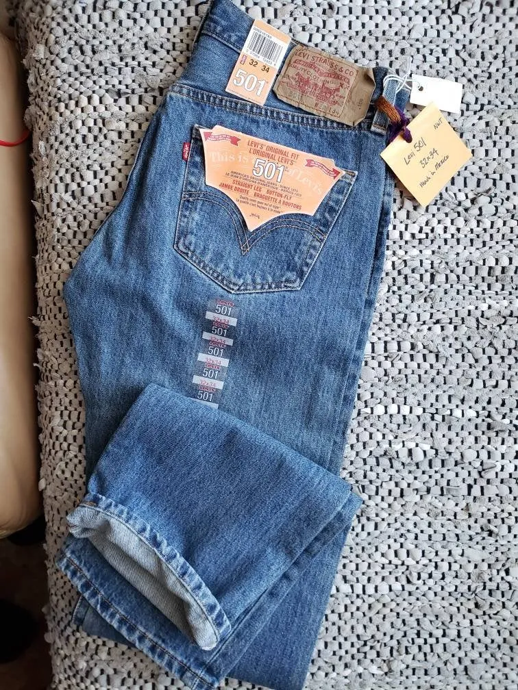Levi's 501 - 32"x34" red tab, SOLD