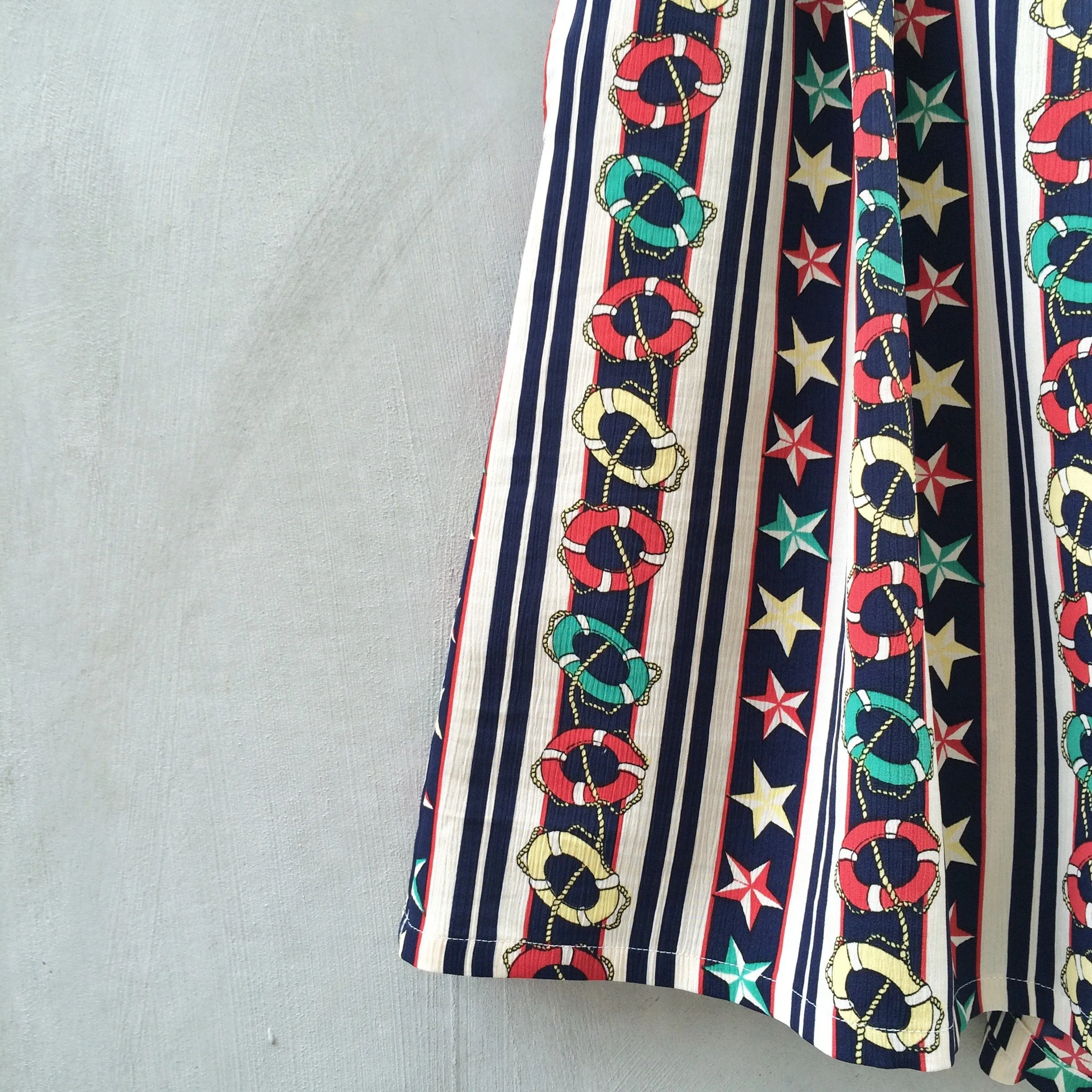 Life Savers | Vintage Nautical Life Buoys, Starts and Ropes Knots 1980s Summer Shorts