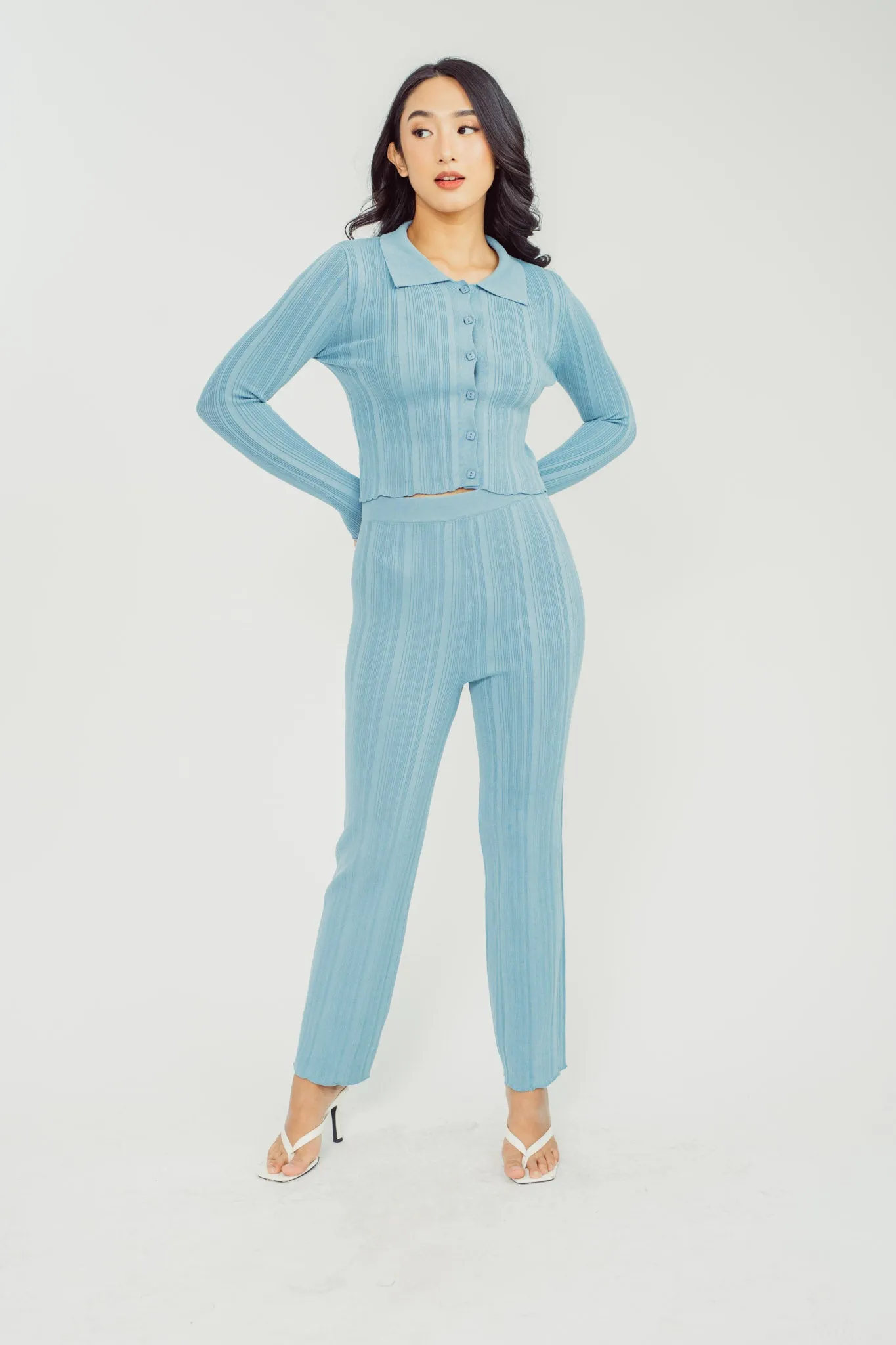 Neeca Blue Knitted Elastic Waist Straight Cut Culottes