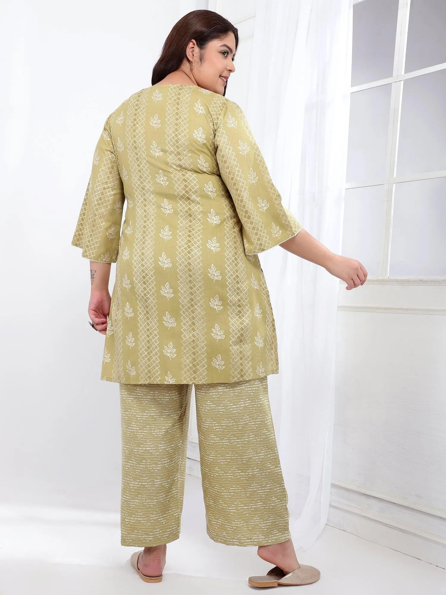 Plus Size Printed Cotton Blend Co-Ord Set
