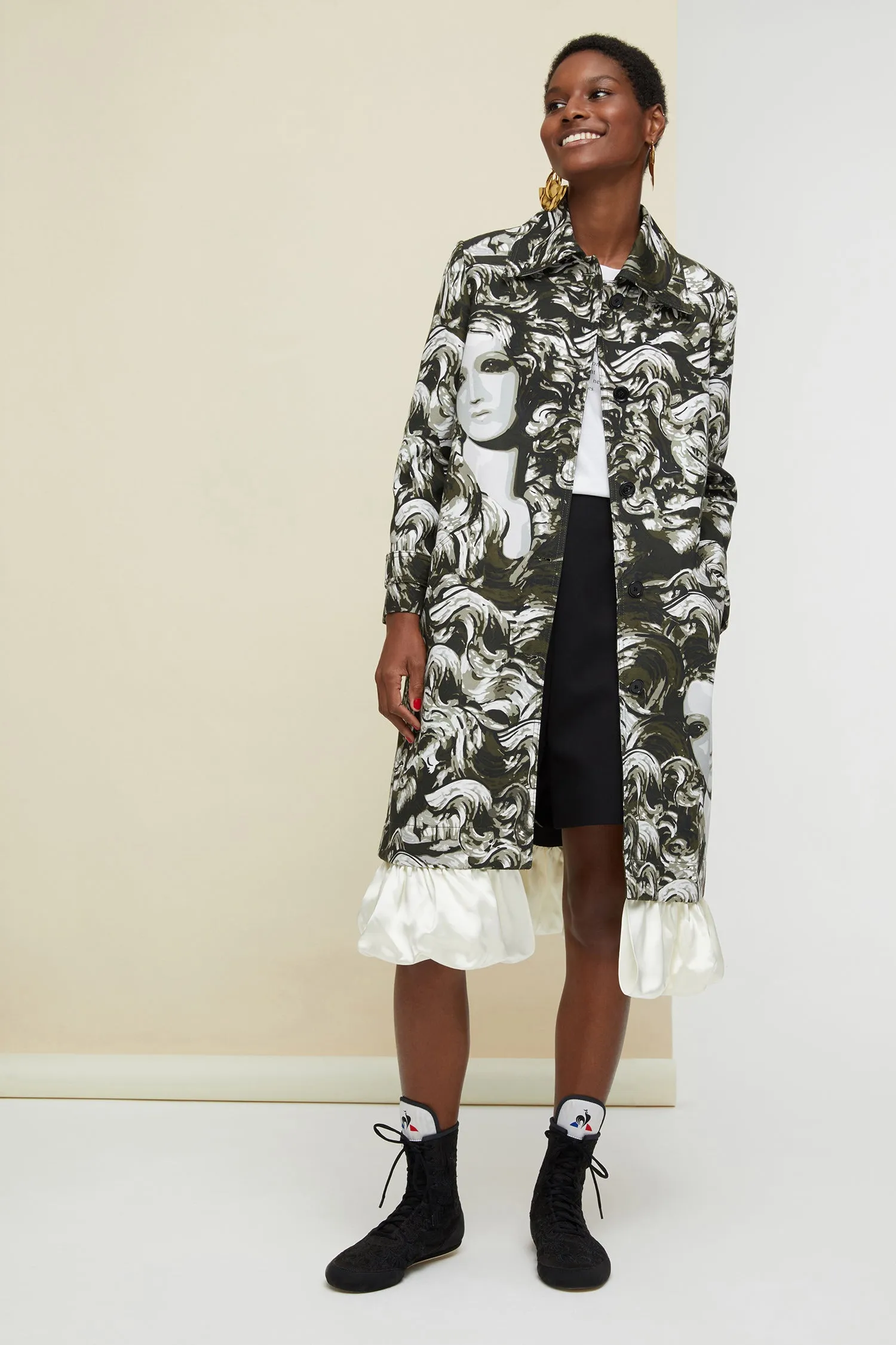 Ruffle hem printed gabardine coat