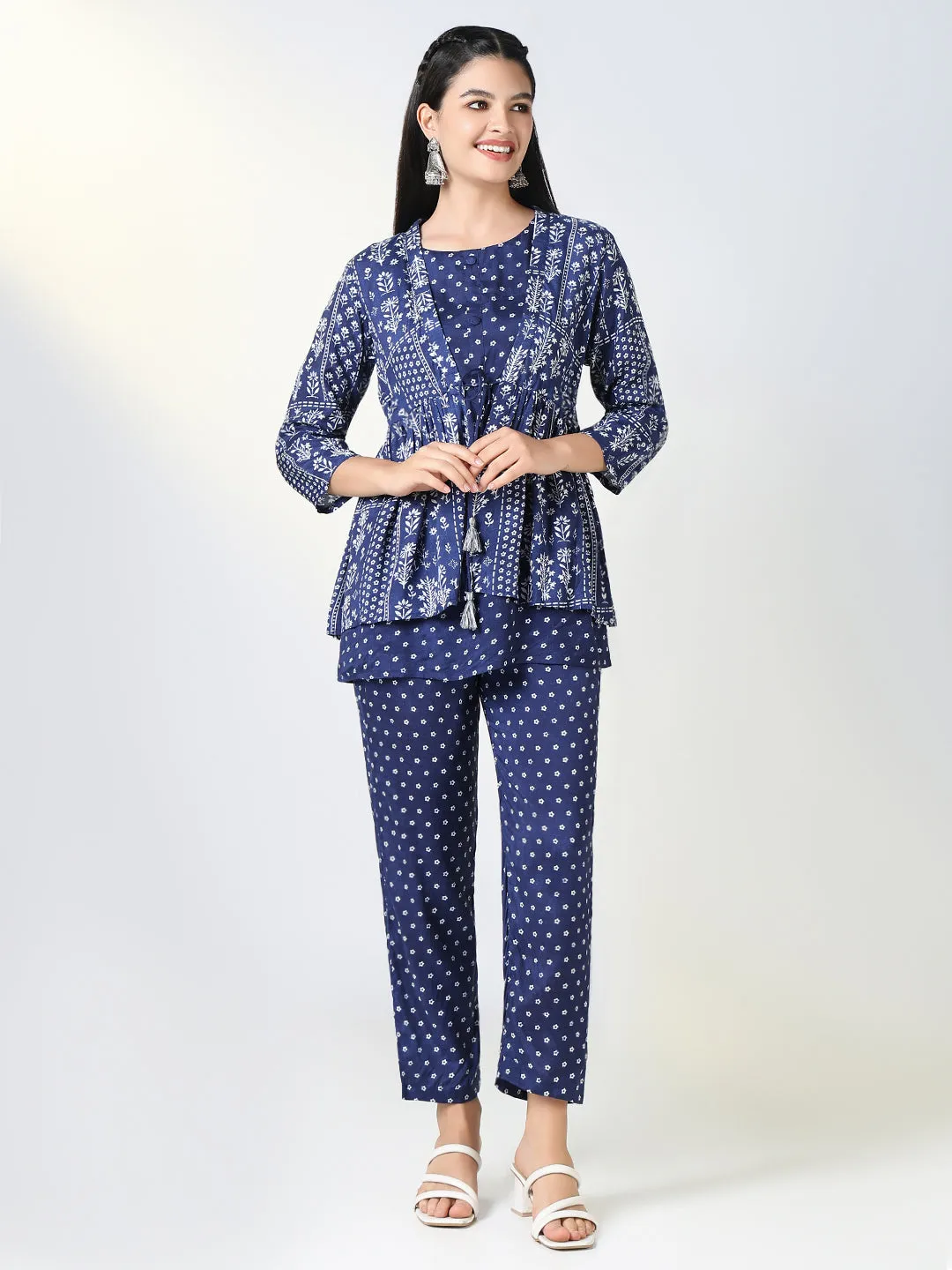 Women Navy Blue Printed Co Ords Set with Overcoat